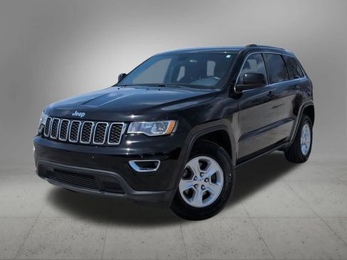 Used 2017 Jeep Grand Cherokee Laredo w/ Quick Order Package 23E AWD/4WD image 1