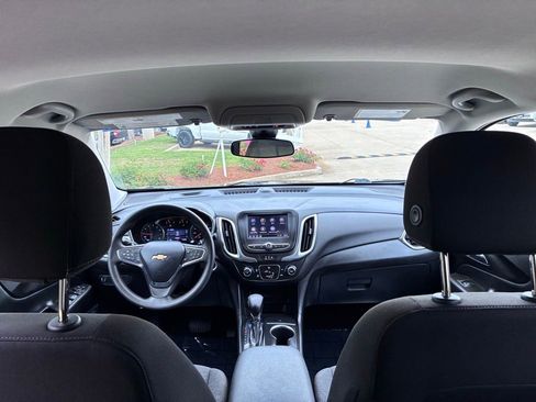 Used 2024 Chevrolet Equinox LT AWD/4WD image 13