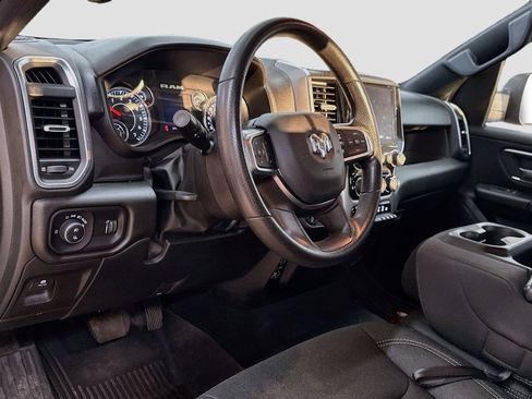 Used 2025 RAM 1500 Big Horn AWD/4WD image 7