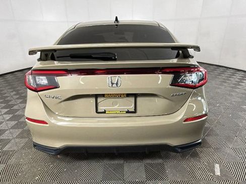 Used 2025 Honda Civic Sport image 4