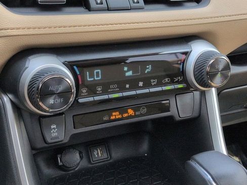 Certified 2025 Toyota RAV4 XLE Premium AWD/4WD image 14