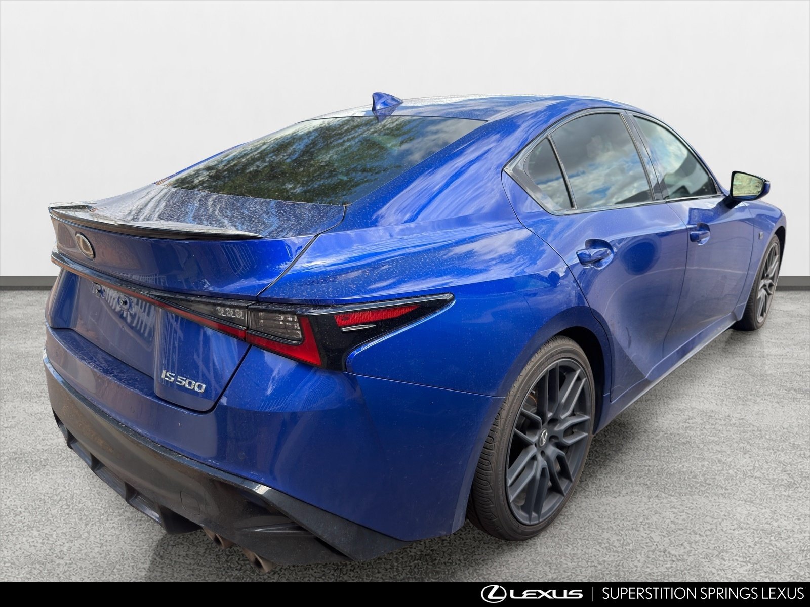 Used 2023 Lexus IS 500 RWD image 4
