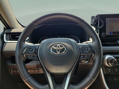 Used 2024 Toyota RAV4 XLE w/ Weather Package AWD/4WD image 17