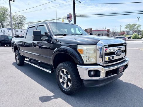 Used 2012 Ford F250 Lariat w/ Lariat Interior Pkg image 8