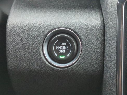 Used 2025 GMC Acadia AT4 w/ Luxury Package AWD/4WD image 33