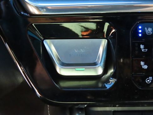 Used 2024 GMC Sierra 1500 Denali Ultimate image 29