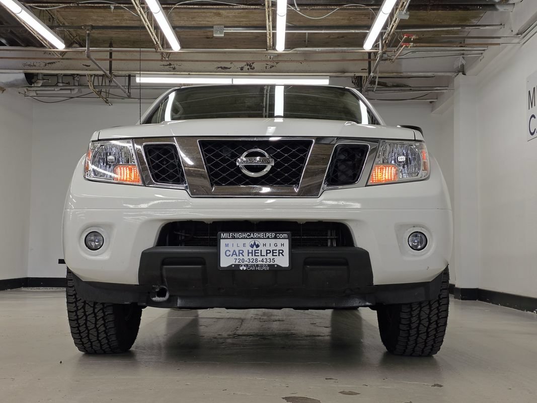 Used 2019 Nissan Frontier SV w/ Value Truck Package AWD/4WD image 3