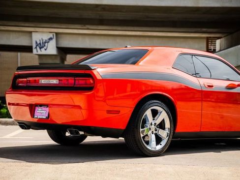 Used 2009 Dodge Challenger R/T RWD image 51
