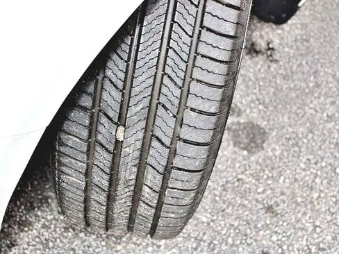 Used 2015 Ford Fusion S image 31