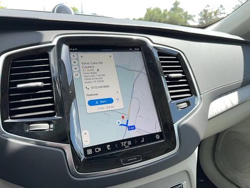 Certified 2024 Volvo XC90 B6 Ultimate w/ Lounge Package image 22