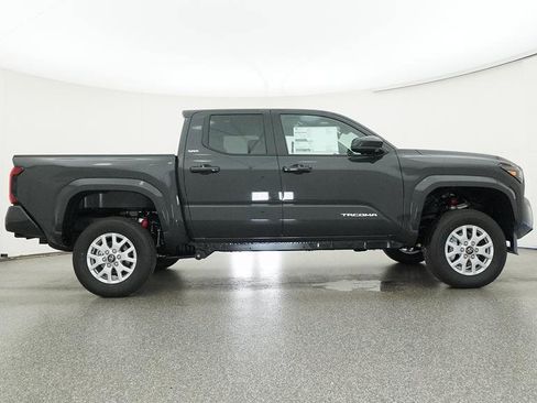 New 2025 Toyota Tacoma SR5 image 30
