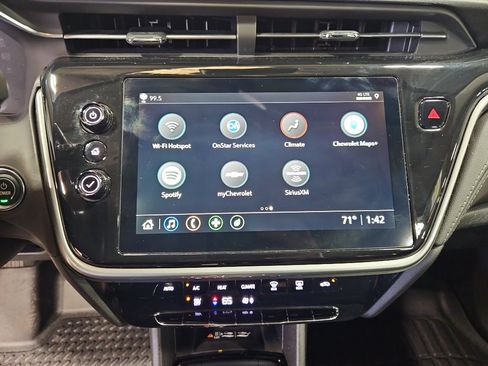 Used 2023 Chevrolet Bolt EUV LT FWD image 11