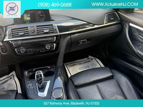 Used 2018 BMW 330i xDrive Sedan w/ Convenience Package image 20