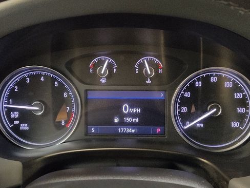 Used 2023 Buick Enclave Essence FWD image 23