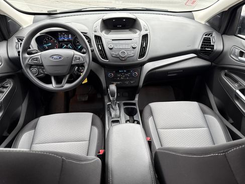 Used 2018 Ford Escape SE image 14