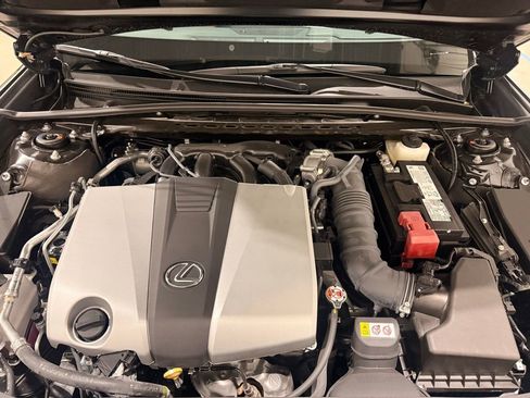 Used 2024 Lexus ES 350 w/ Premium Package image 11