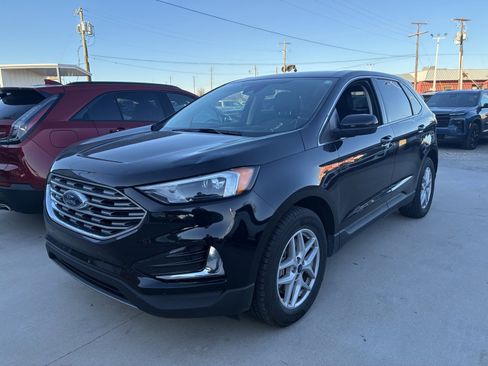 Used 2022 Ford Edge SEL image 1
