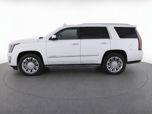 Used 2018 Cadillac Escalade Platinum AWD/4WD image 6