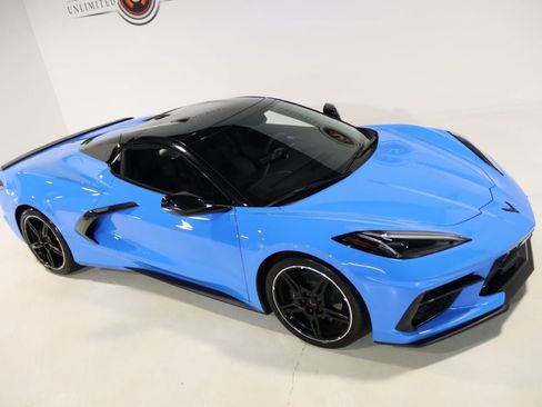Used 2023 Chevrolet Corvette Stingray Preferred Conv w/ Battery Protection Package RWD image 10