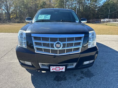 Used 2014 Cadillac Escalade ESV Platinum image 11