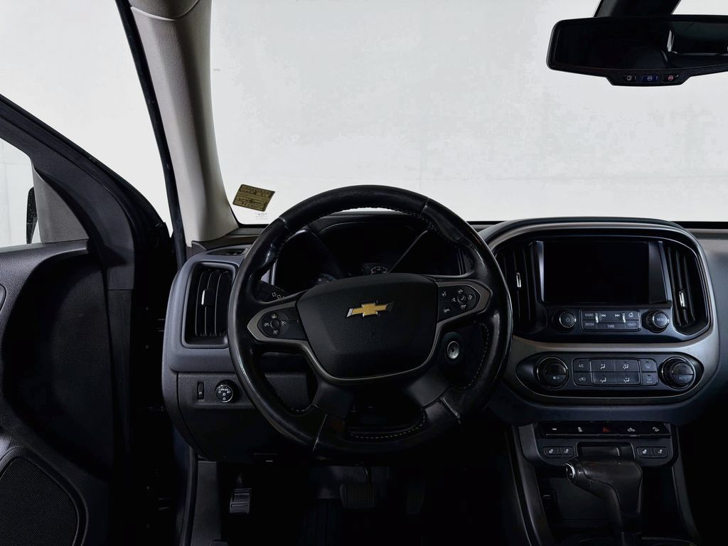 Used 2018 Chevrolet Colorado Z71 AWD/4WD image 20