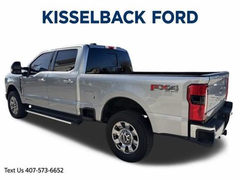 Used 2023 Ford F250 Lariat w/ Chrome Package image 5