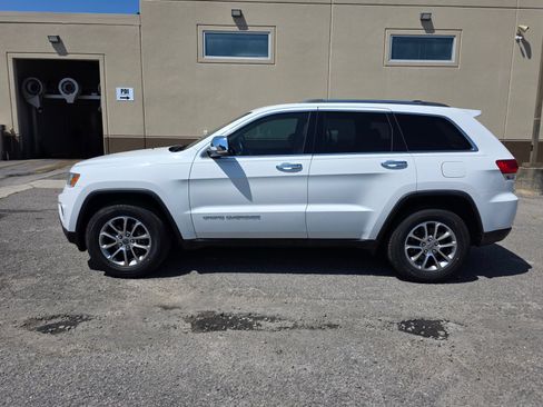 Used 2015 Jeep Grand Cherokee Limited RWD image 2