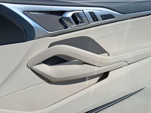 Certified 2022 BMW 840i Convertible image 30