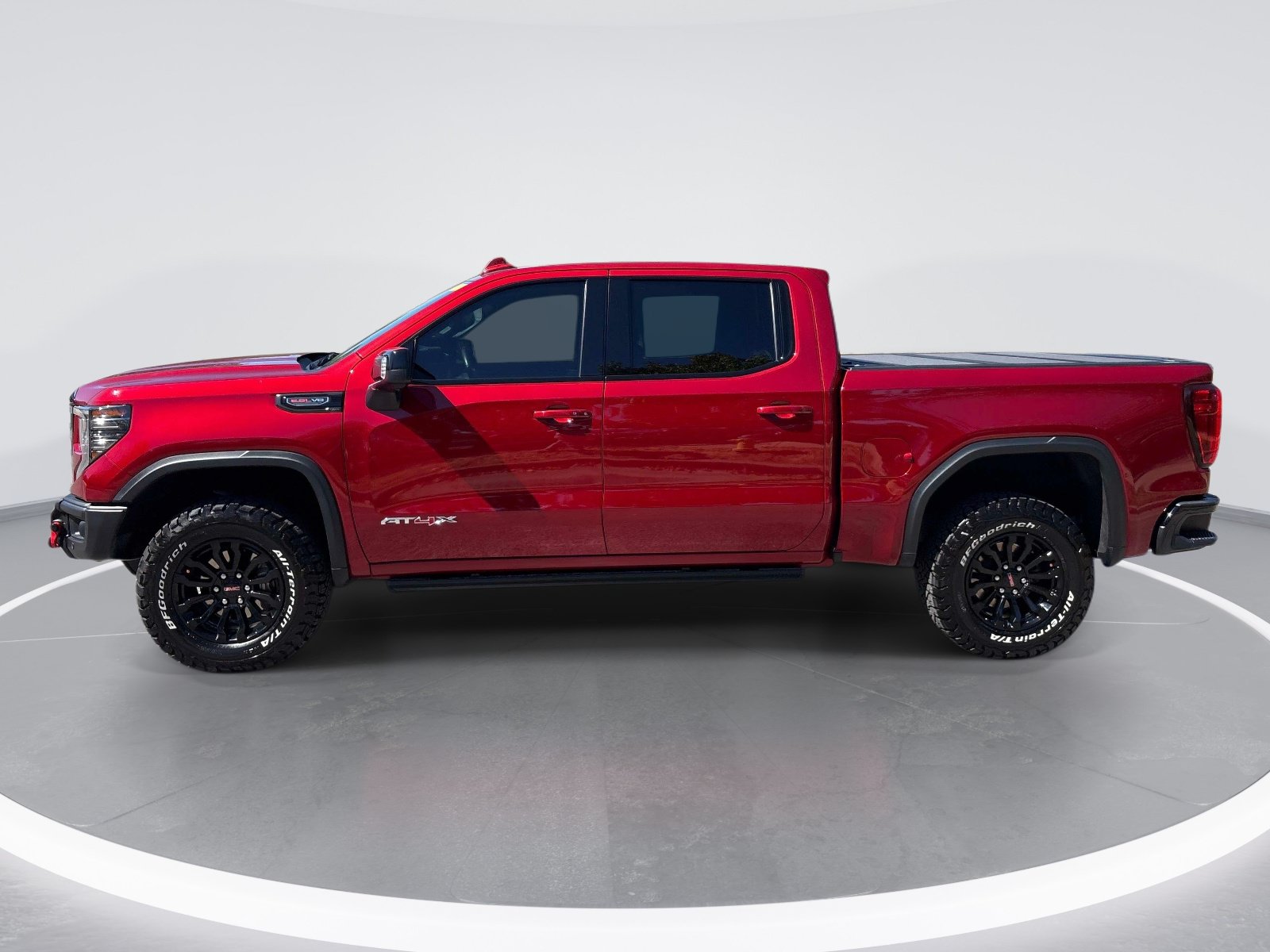 Used 2023 GMC Sierra 1500 AT4X AWD/4WD image 5