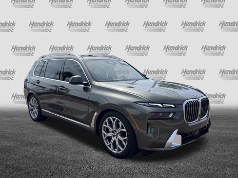 Used 2026 BMW X7 xDrive40i image 2