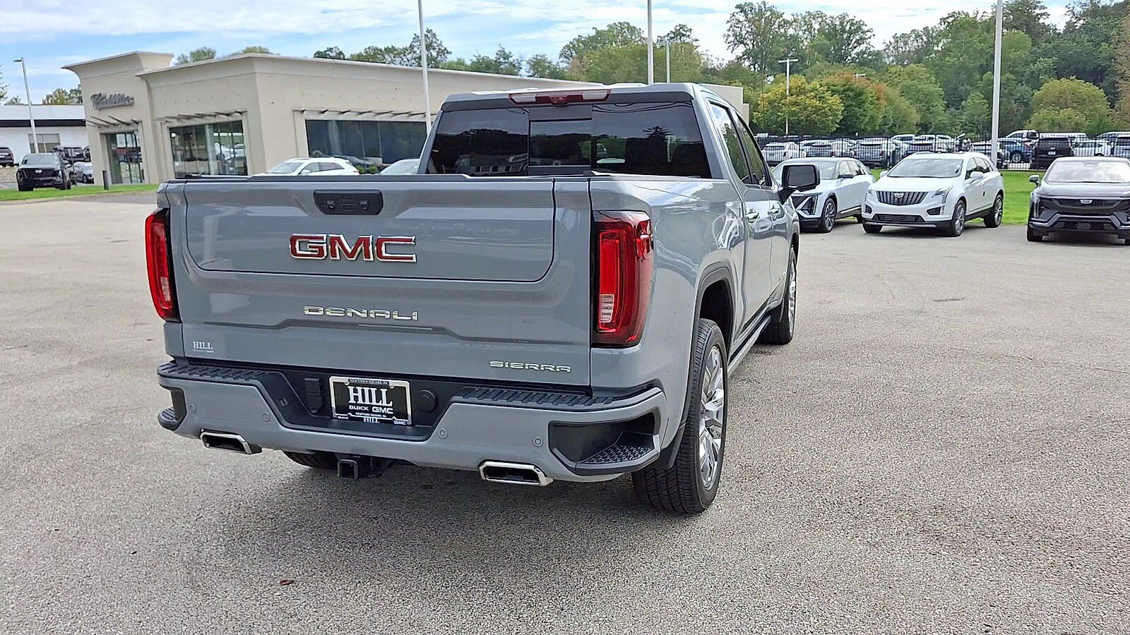 Certified 2025 GMC Sierra 1500 Denali w/ Denali Reserve Package AWD/4WD image 8