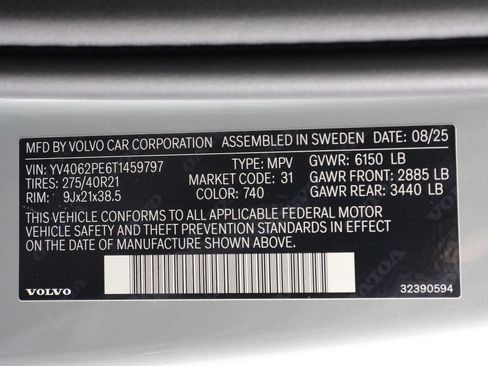 Certified 2026 Volvo XC90 B6 Plus w/ Protection Package Premier AWD/4WD image 16