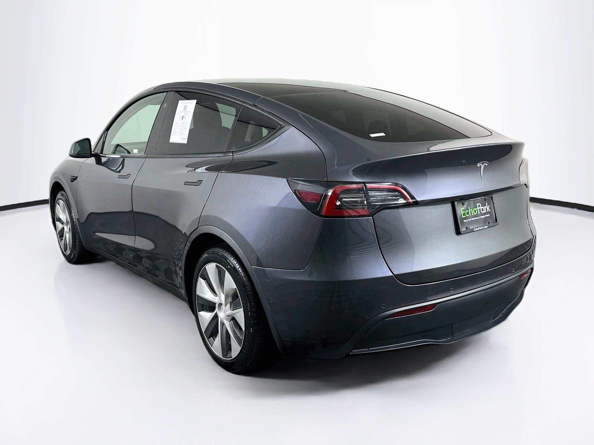 Used 2021 Tesla Model Y 2WD image 5