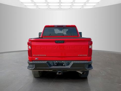 Used 2025 Chevrolet Silverado 2500 Custom w/ Custom Convenience Package image 8