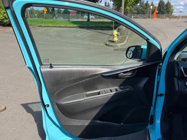 Used 2021 Chevrolet Spark ACTIV FWD image 15