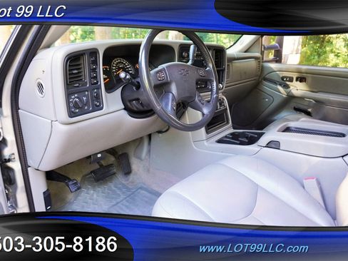 Used 2005 Chevrolet Silverado 3500 LT w/ Heavy-Duty Power Package AWD/4WD image 2