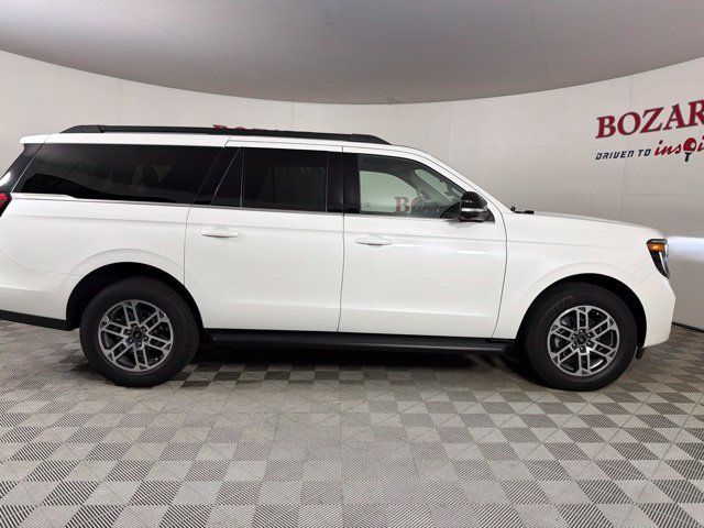 Used 2026 Ford Expedition Max Active RWD image 12