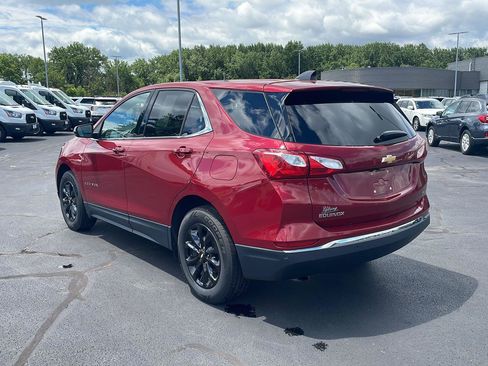Used 2019 Chevrolet Equinox LT w/ Driver Convenience Package FWD image 3