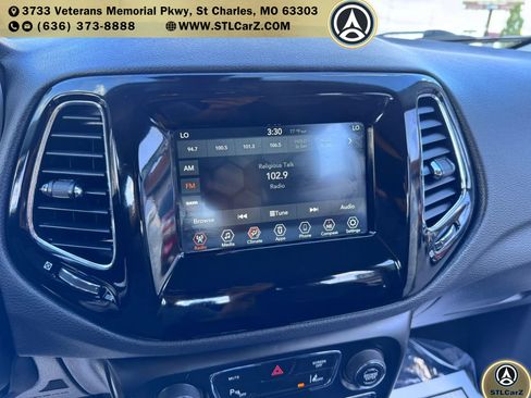 Used 2021 Jeep Compass Latitude AWD/4WD image 16
