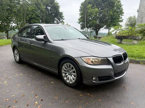 Used 2009 BMW 328i Sedan RWD image 3