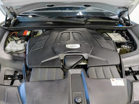Used 2019 Porsche Cayenne AWD/4WD image 60