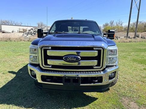 Used 2015 Ford F250 Lariat w/ Lariat Interior Package AWD/4WD image 2