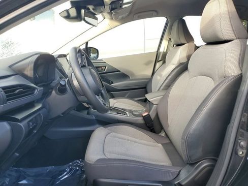 Used 2024 Subaru Crosstrek 2.0i Premium image 12