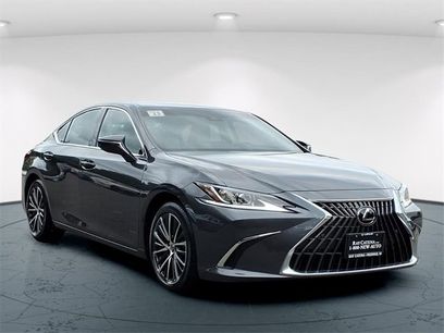 Used 2023 Lexus ES 350 w/ Premium Package