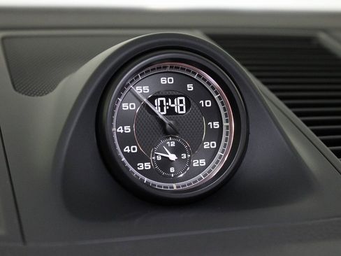 Certified 2026 Porsche Macan S image 25