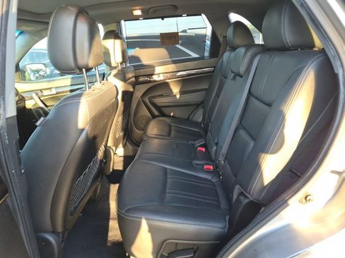 Used 2014 Kia Sorento EX w/ EX V6 Touring Package FWD image 7