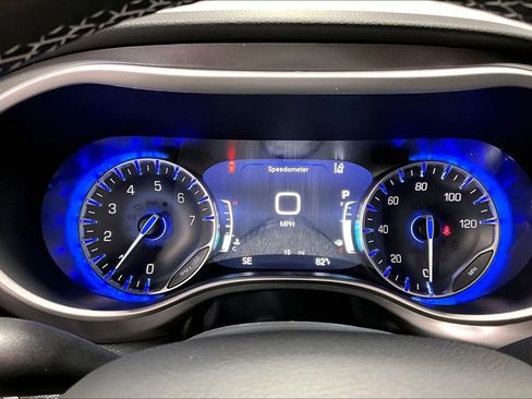 New 2026 Chrysler Voyager LX image 15