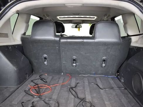 Used 2014 Jeep Compass Latitude w/ Sun/Sound Group AWD/4WD image 16