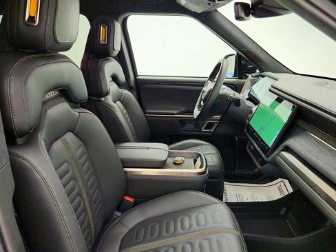 Used 2023 Rivian R1T Adventure AWD/4WD image 26