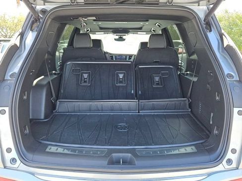 Used 2024 Buick Enclave Avenir w/ Trailering Package, 5000 lbs. FWD image 6
